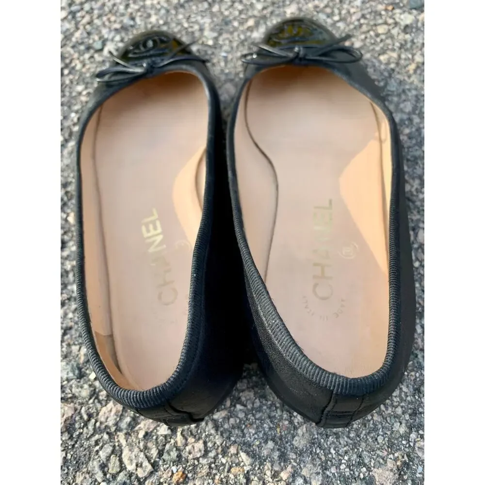 Authentic Chanel Lambskin Leather Ballet Flats 36.5 Black CC Bow Patent Cap Toe